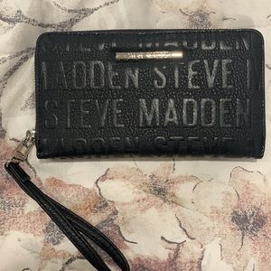 Steve Madden Wallet Clutch